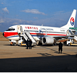 虹桥航空运输航空快运业稳步发展的原因是什么？